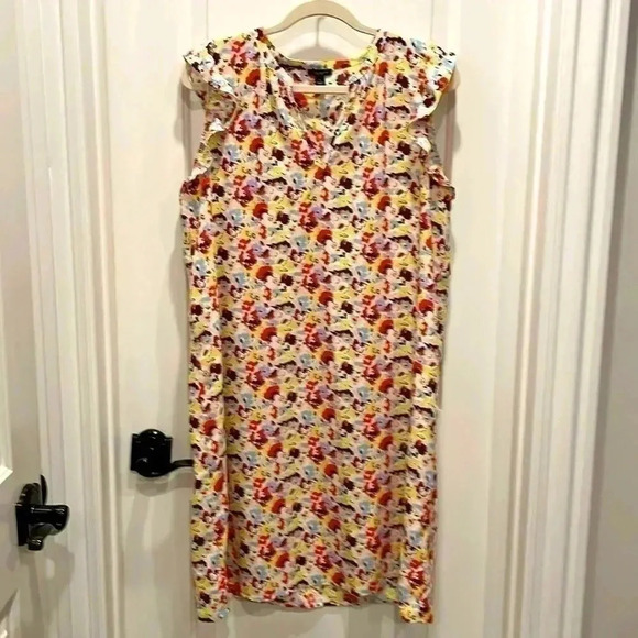 Ann Taylor Dresses & Skirts - ANN TAYLOR FLORAL DRESS WITH RUFFLED SLEEVES SIZE LARGE COLORS ARE VERY VIBRANT